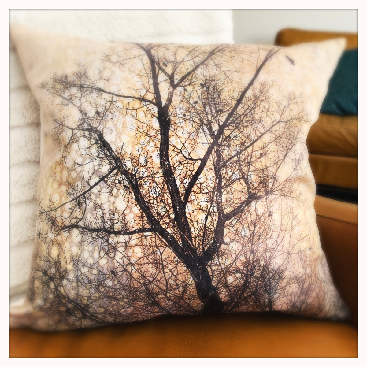 Velveteen Pillow - 18 x 18 inch - Capilano River Tree – Dana Huhn
