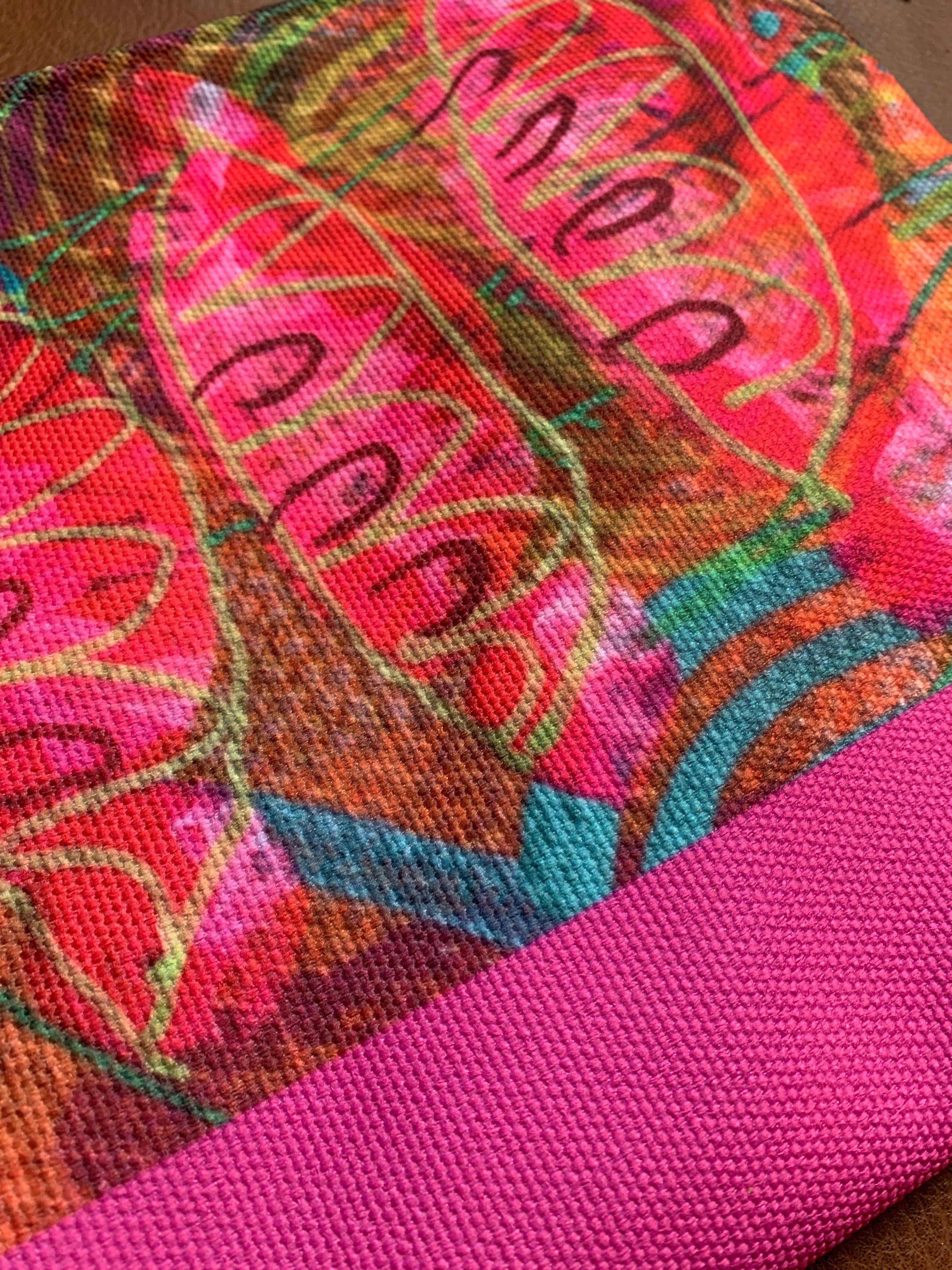 14” Flat Pouch with Strap - Pinks