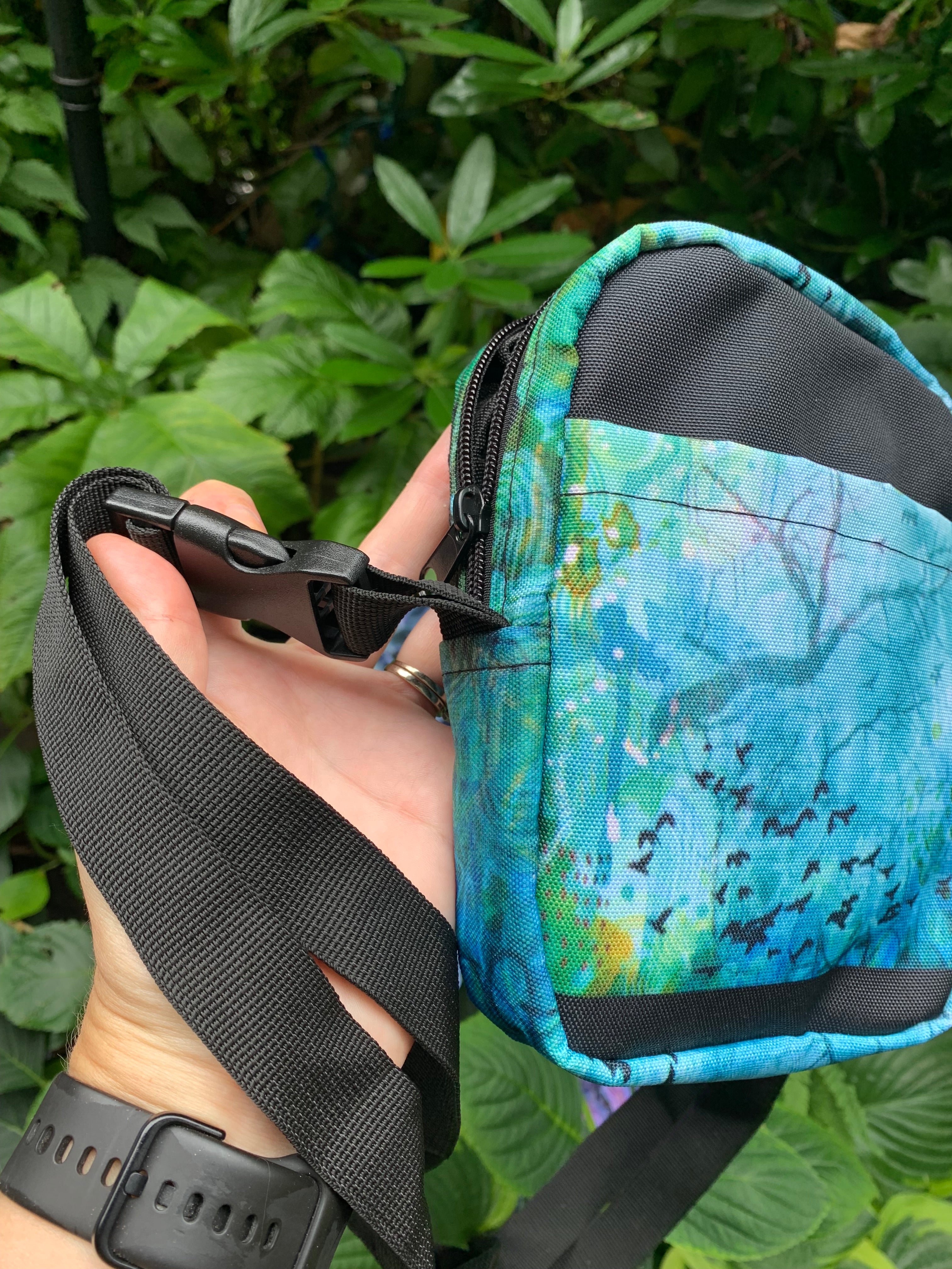Compact Cross-body Bag - Birds in Flight