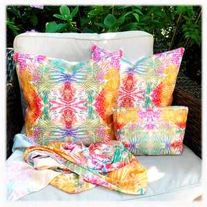 Canvas Pillow - 18 x 18 inch - Coral Reef